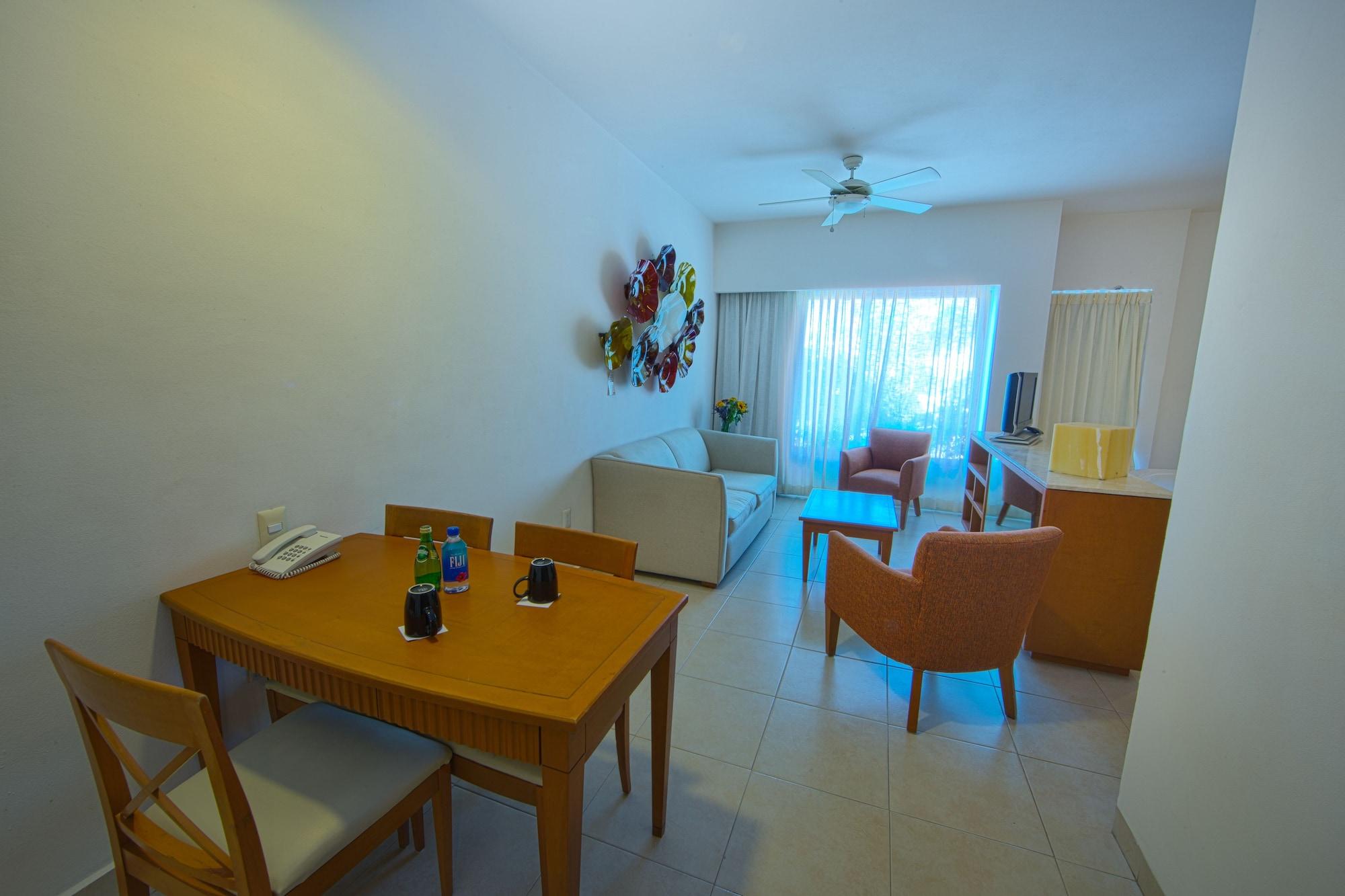 Ambiance Suites Cancún Eksteriør billede
